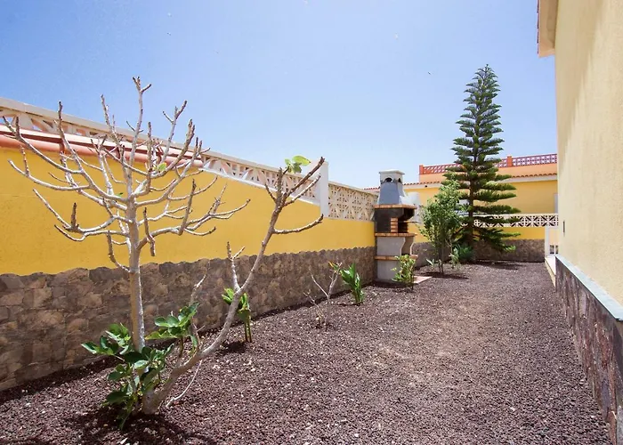 Casa *